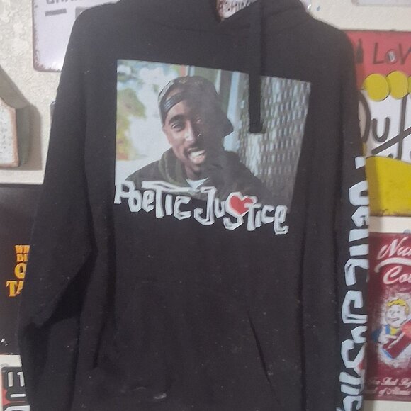 Preowned Poetic Justice Tupac Hoodie - Picture 1 of 2